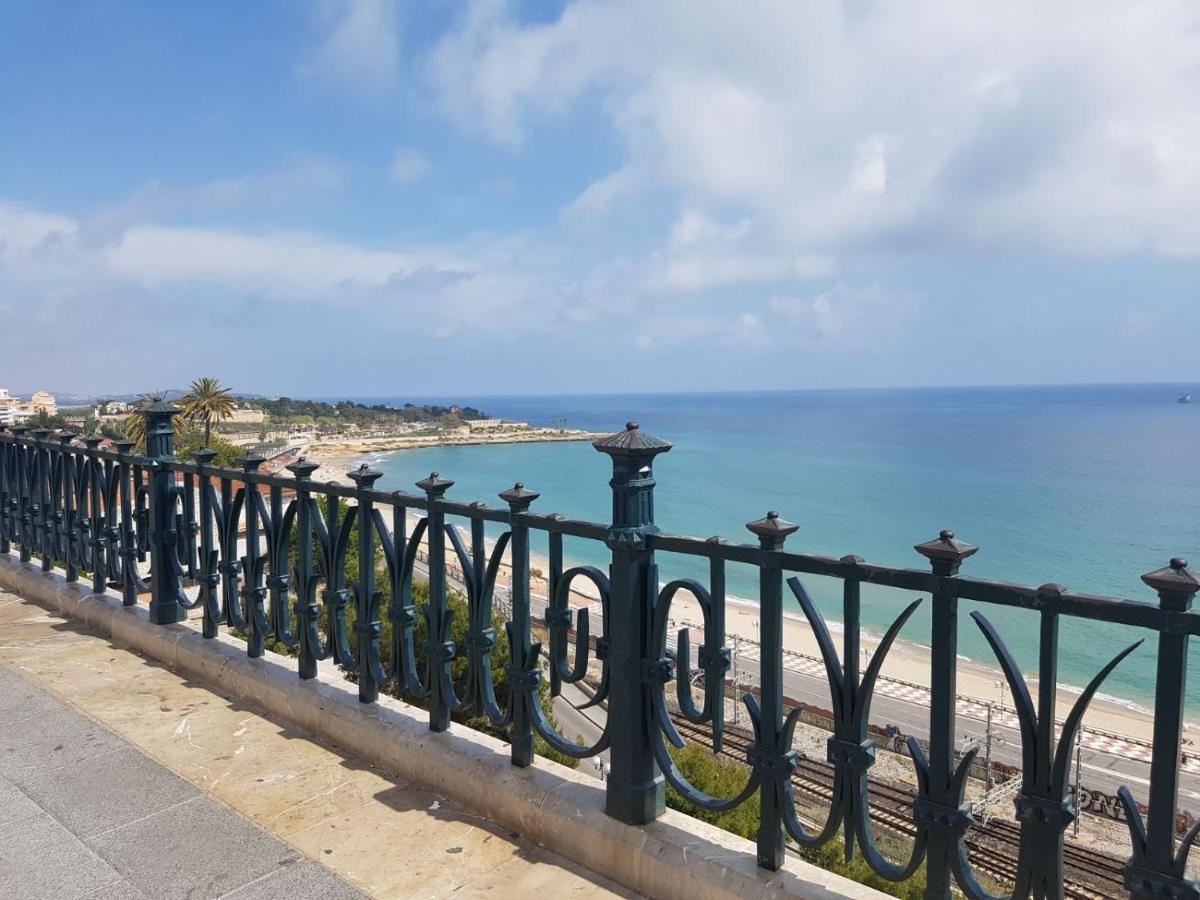 Exceptional Apartment In The Heart Of The City Tarragona Bagian luar foto